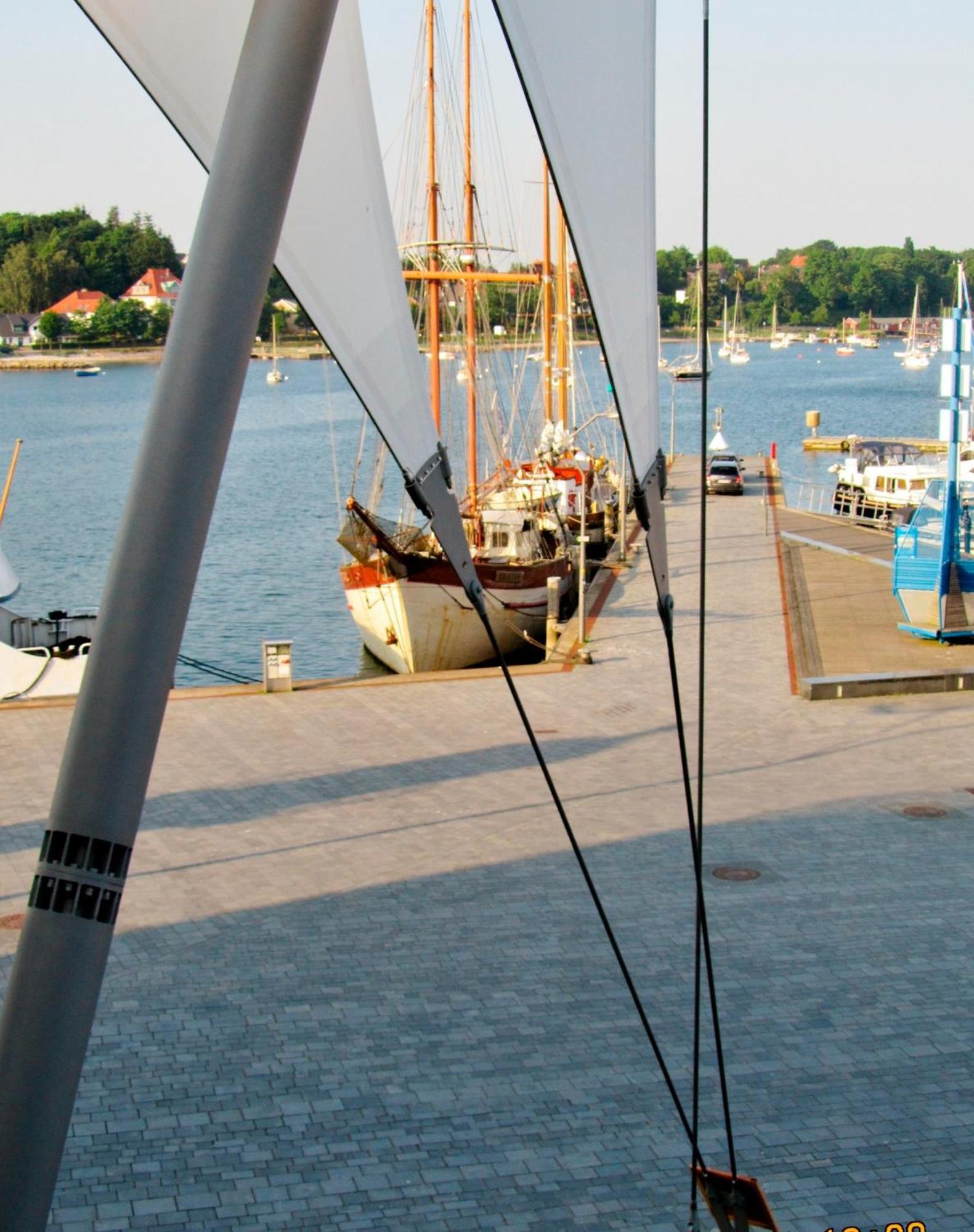 Apartment 12 - "Silbermoewe I" - Blickrichtung Yacht- Und Binnenhafenoffenes Meer 엑케른포르데 외부 사진