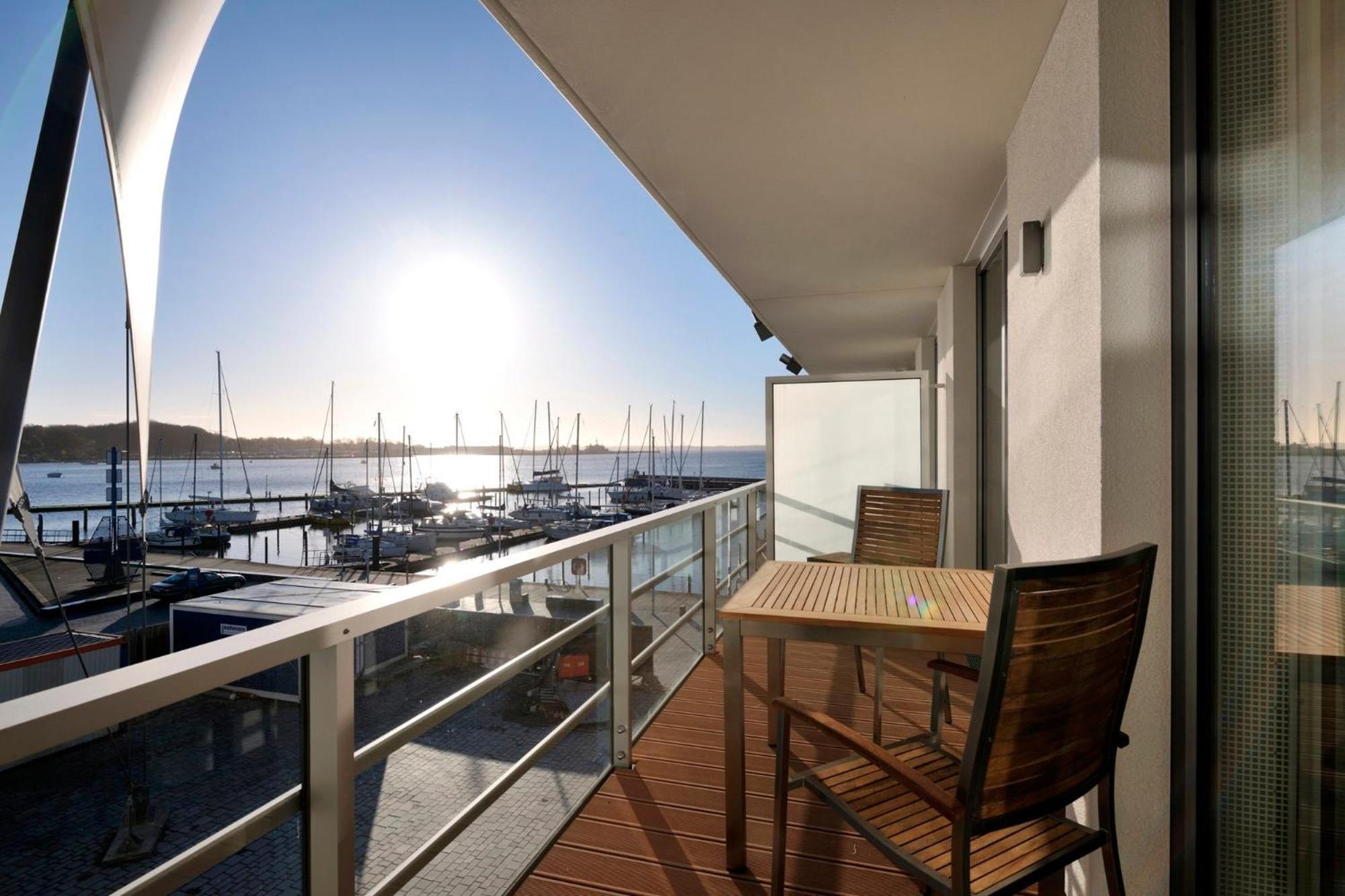 Apartment 12 - "Silbermoewe I" - Blickrichtung Yacht- Und Binnenhafenoffenes Meer 엑케른포르데 외부 사진
